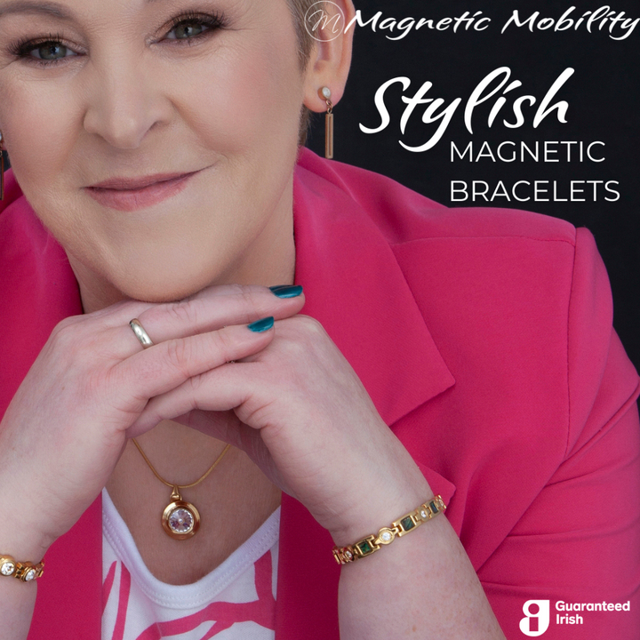 Avens Sun 4in1 Magnetic BRacelet from Magetnic Mobility - on a womans wrist