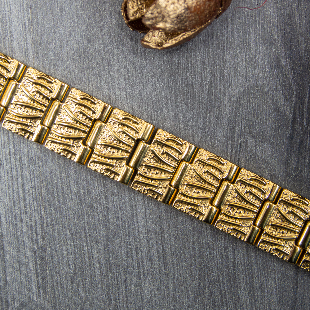 Front view of Burnet Sun Mens Magnetic Bracelet with 4 Health Elements