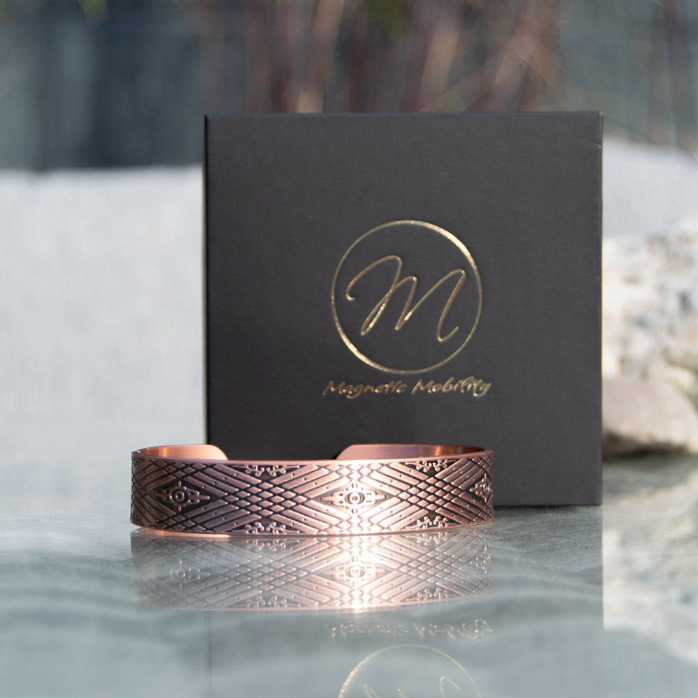 Hawthorn Mens Geometric Magetic and Copper Bagle with gift box