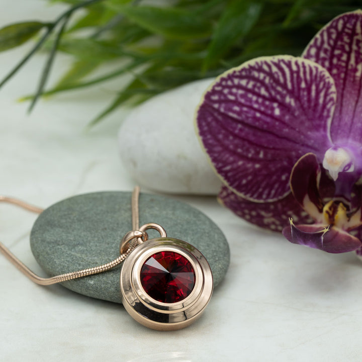 Angelica Dawn Magnetic Necklace