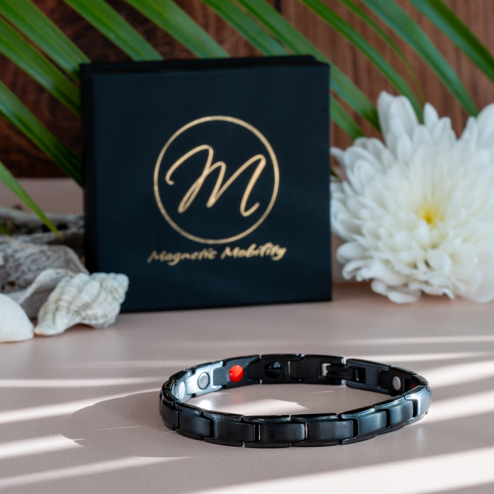 Apia Night 4in1 Magnetic Bracelet from Magnetic Mobility - Thin black magnetic bracelet - 45 degree view