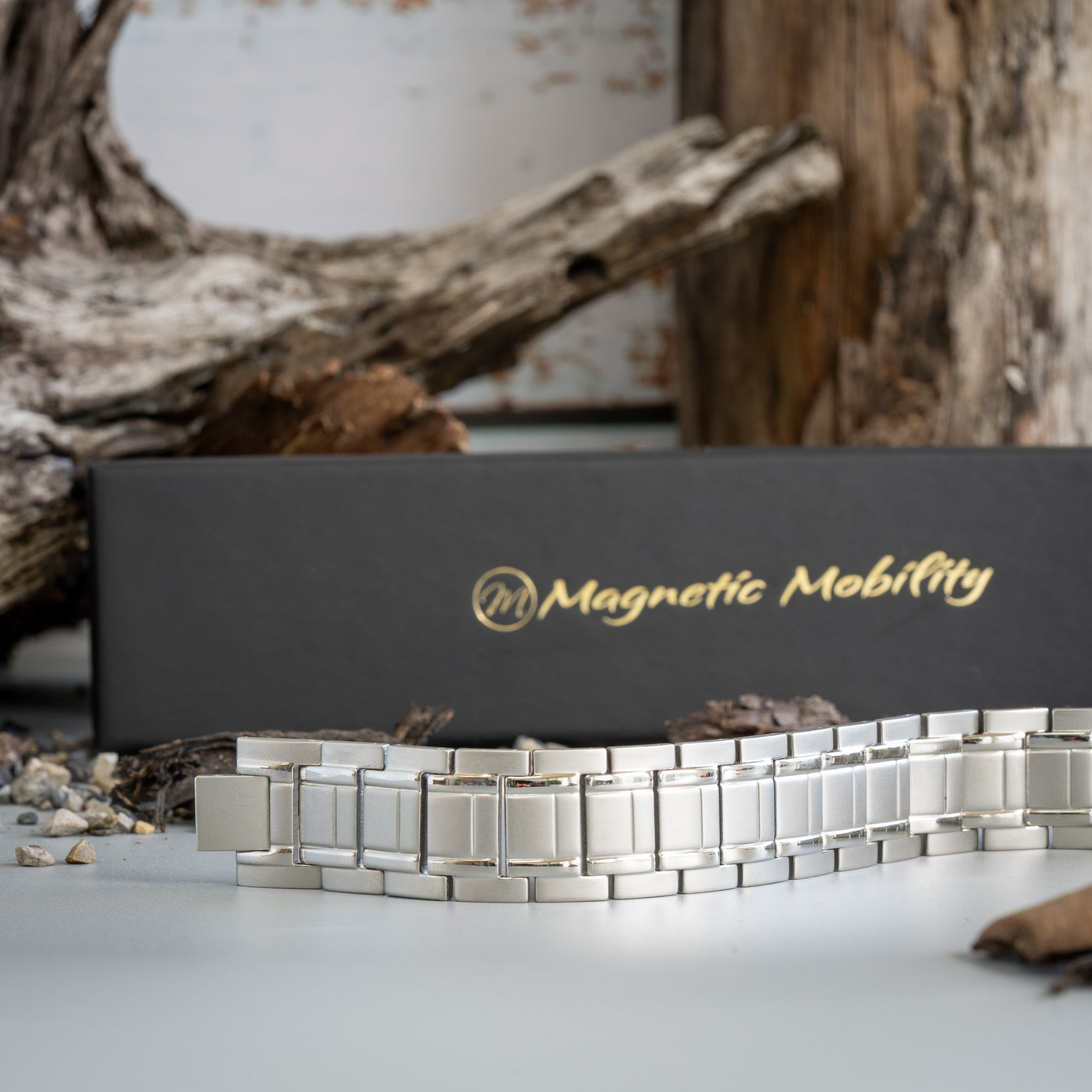 Featuring the Birch Star 4in1 Magnetic Bracelet closed, displayed with our luxury, sustainable gift box. An exquisite gift embracing both style and health.