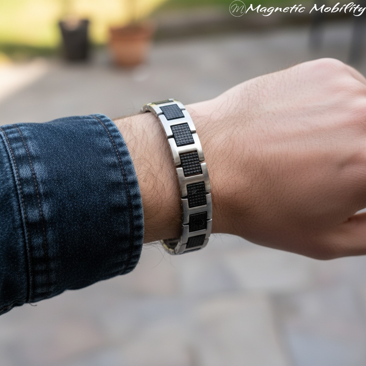 Blackthorn Night 4 in 1 Magnetic Bracelet