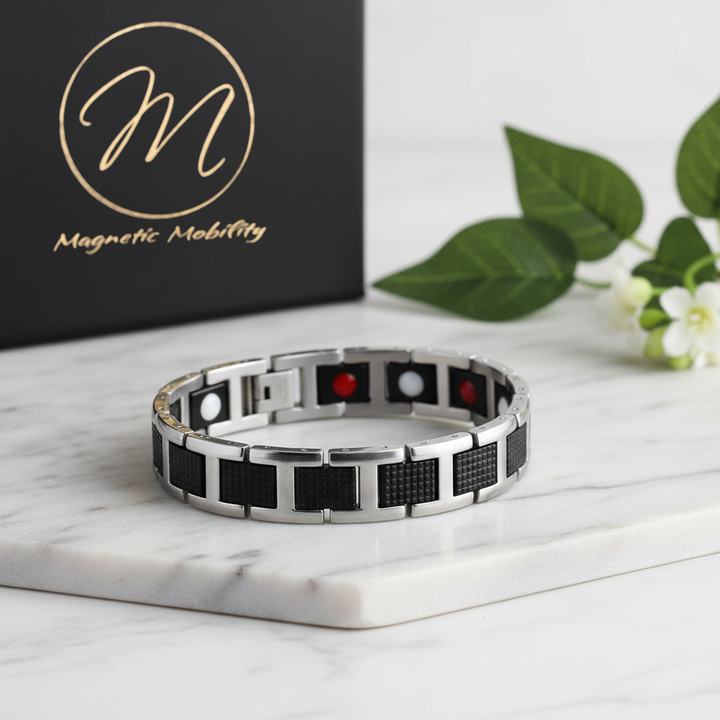 Blackthorn Night 4 in 1 Magnetic Bracelet