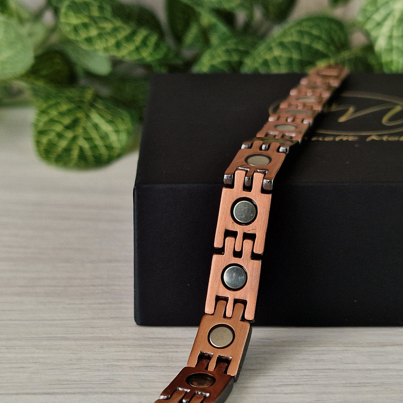 Back view of nightshade copper bracelet showing the strong neodynimum magnets